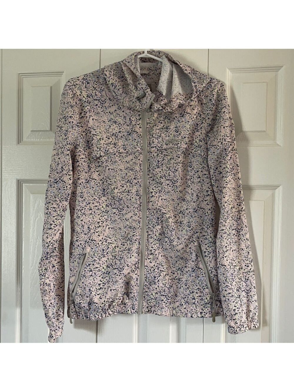 Bench Thin Jacket BNWOT 🥰🥰 Size S.